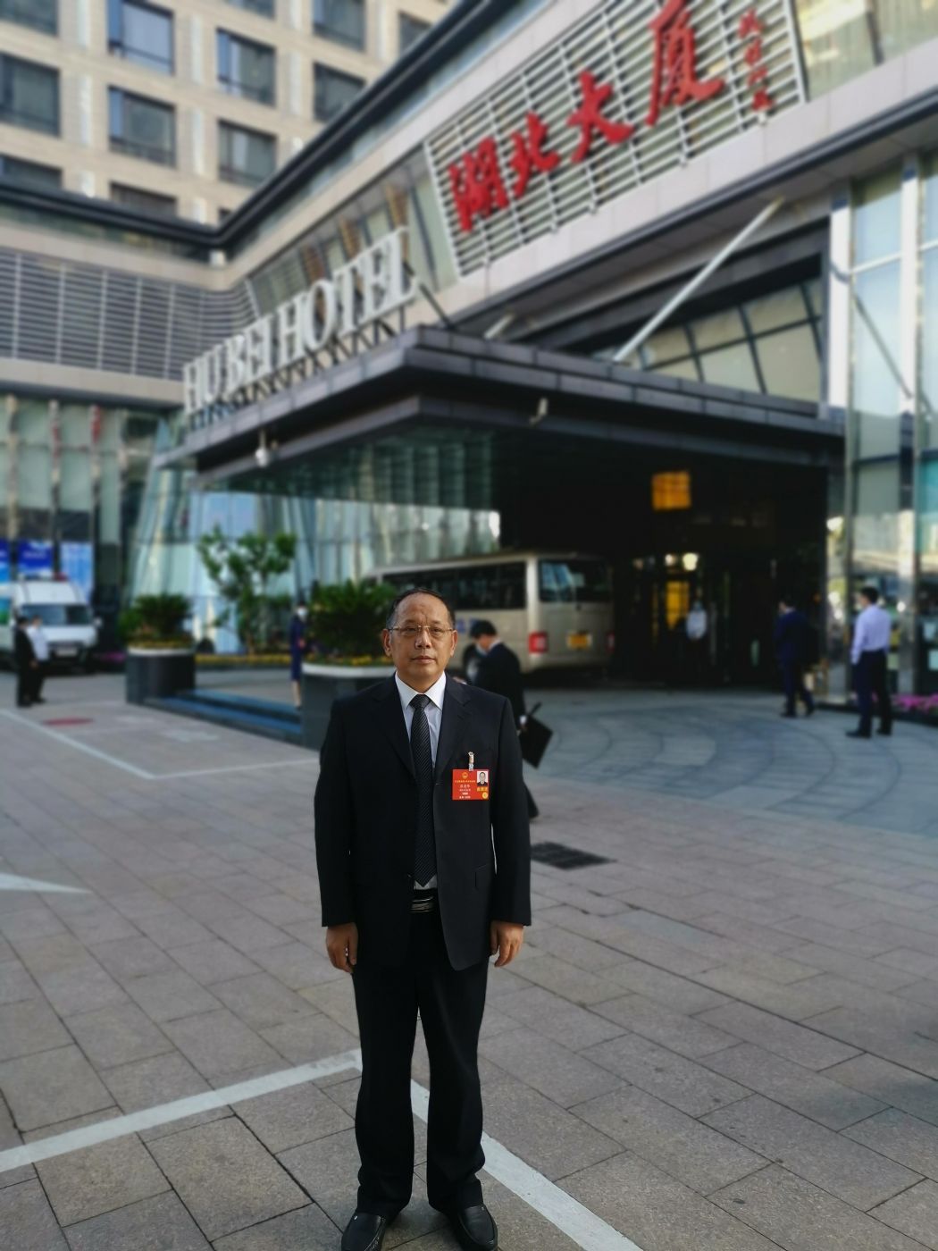 3.全国人大代表、开运体育·(kaiyun)官方网特飞所高级主任设计师张金华 3.全国人大代表、开运体育·(kaiyun)官方网特飞所高级主任设计师张金华